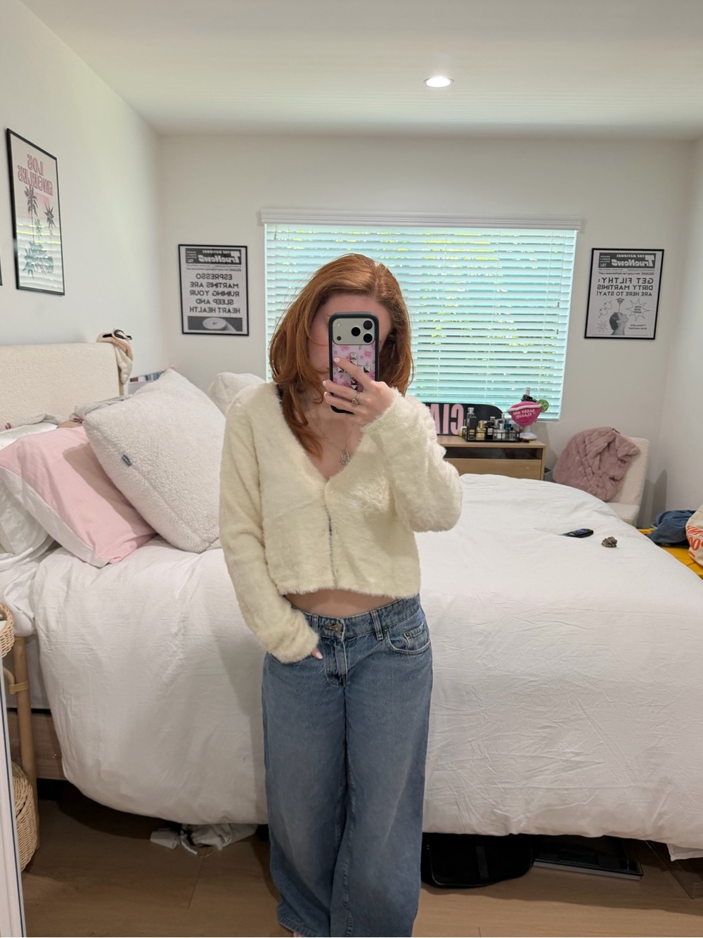 Zara Cream Fuzzy Zip-Up Cropped Jacket